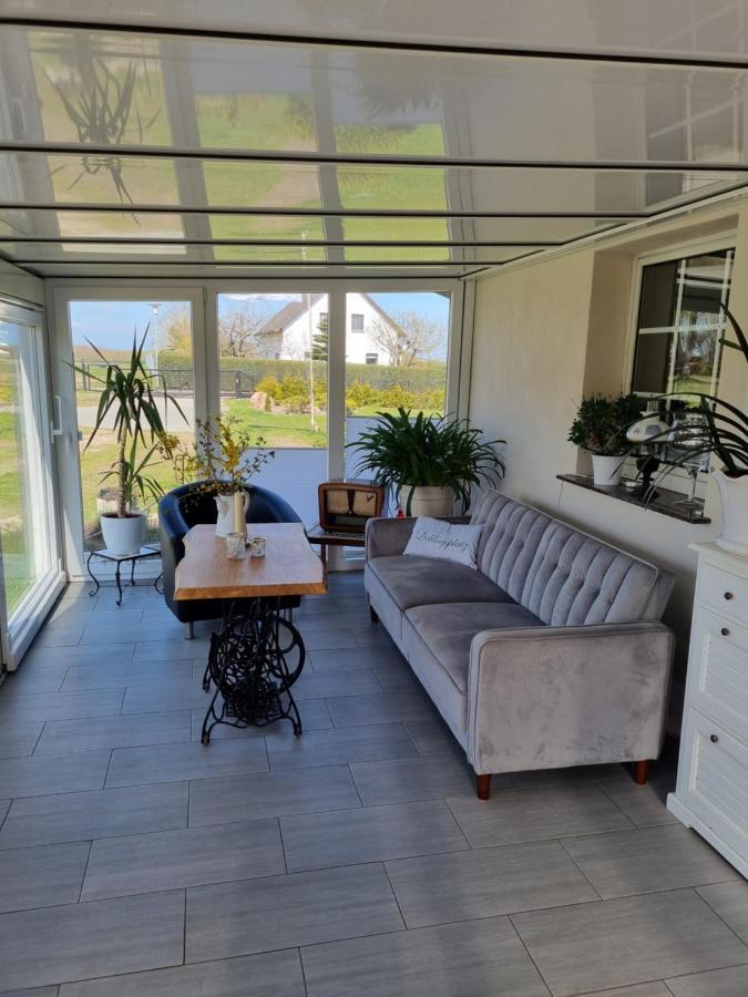 Ferienwohnung Editha Mit Wintergarten Katzow Exterior foto